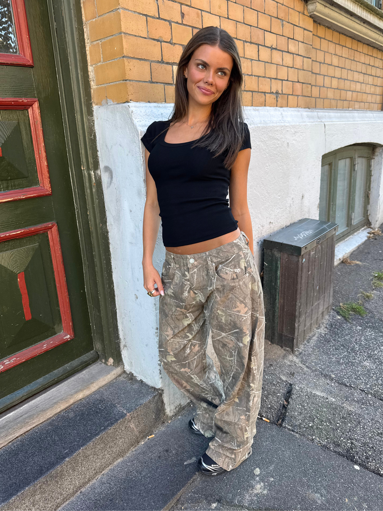 ESTHER JEANS - ZELENÝ LES
