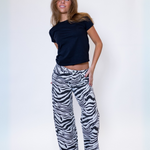 ESTHER DŽÍNY - ZEBRA