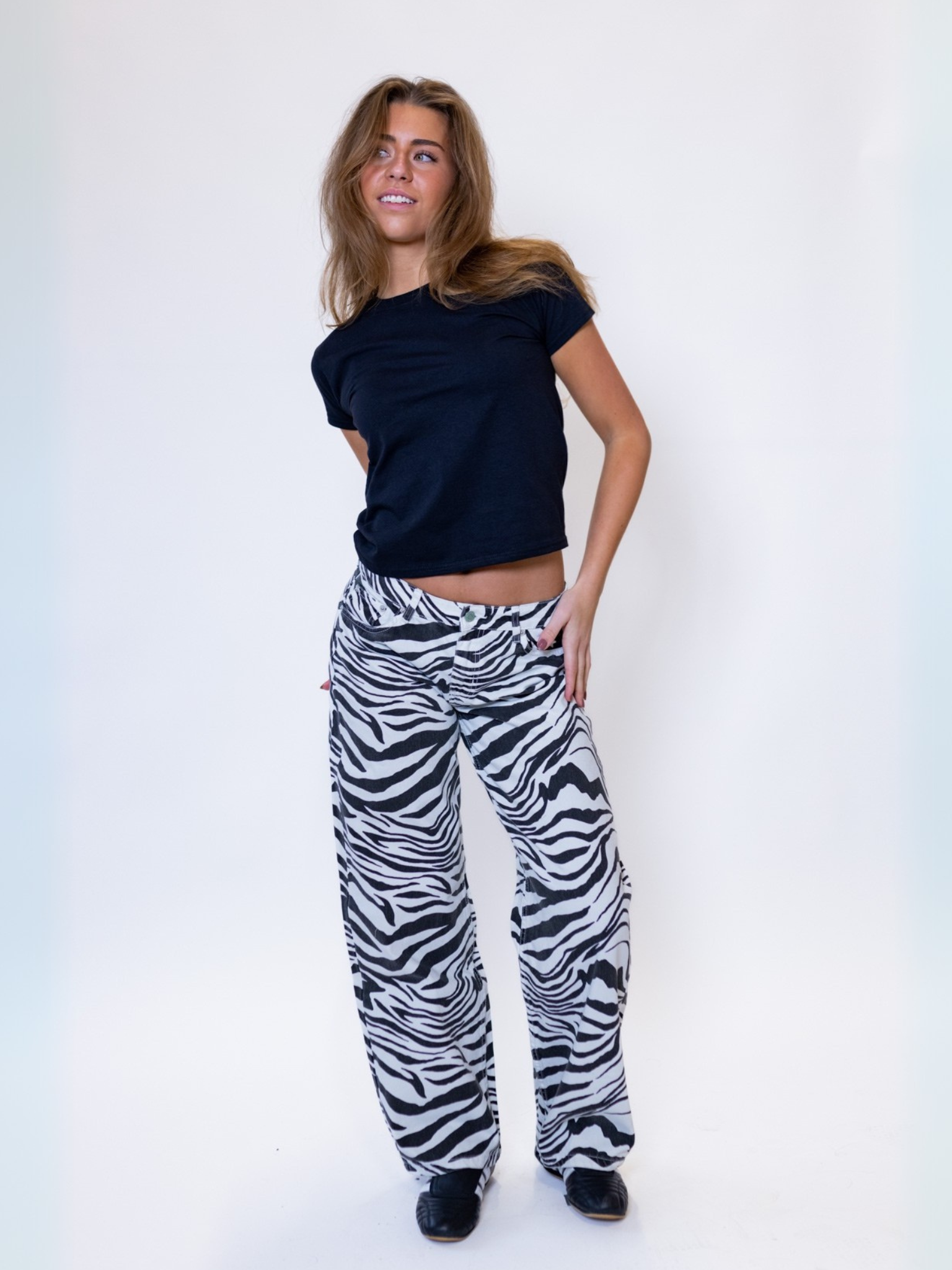 ESTHER DŽÍNY - ZEBRA