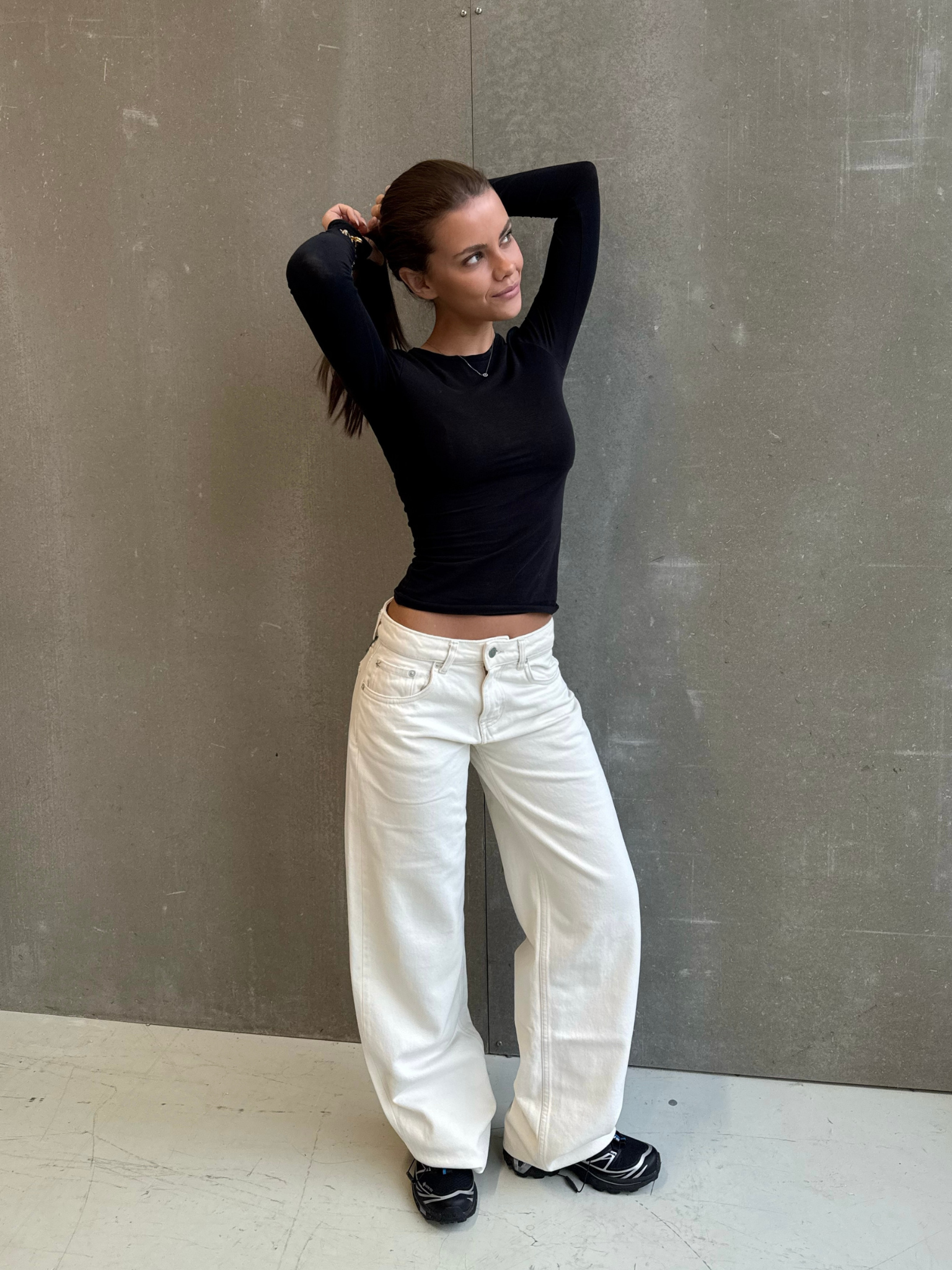 ESTHER JEANS - BÍLÁ