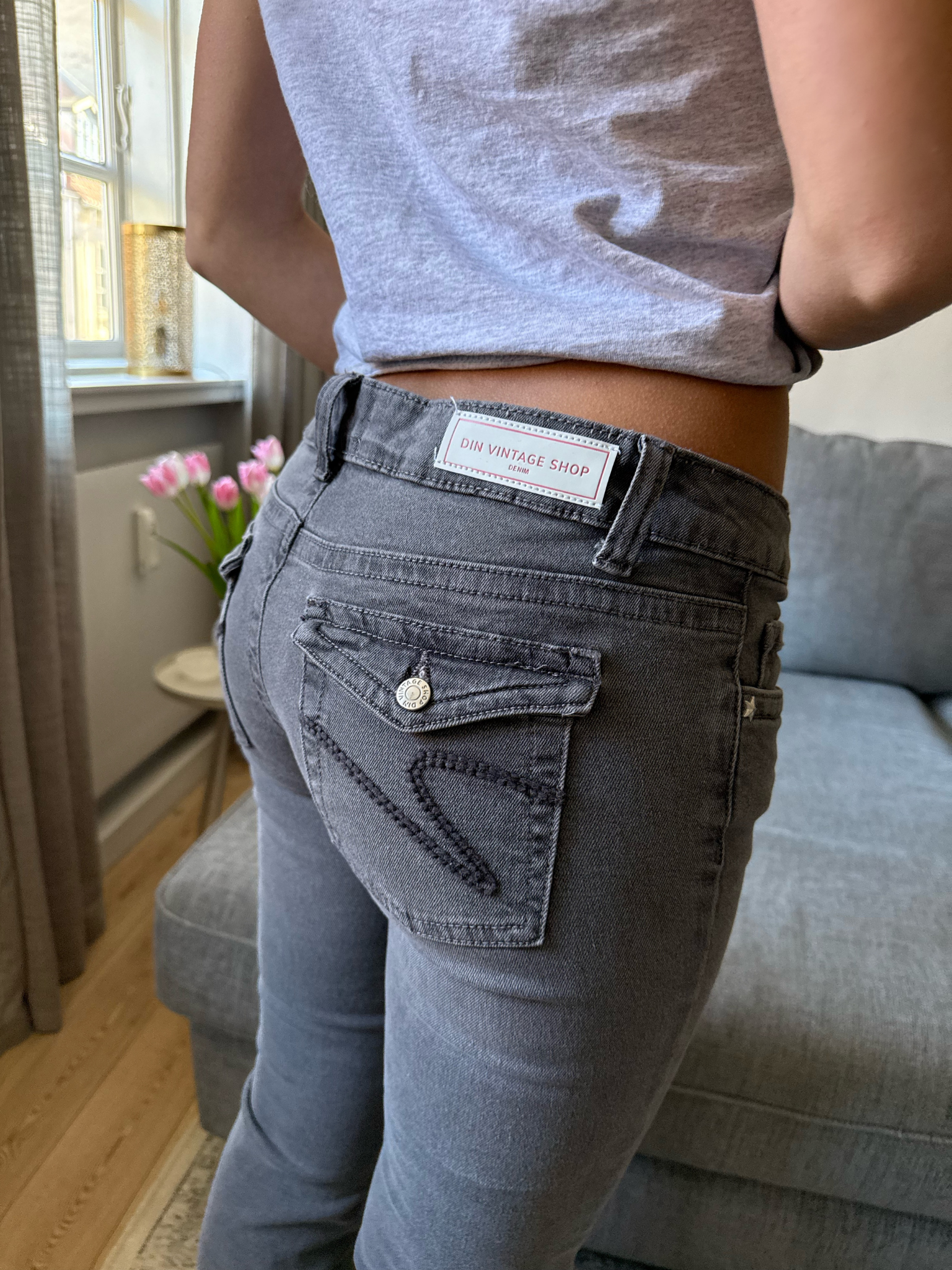 HANNAH Ultra Low Bootcut Džíny - Tmavě šedé