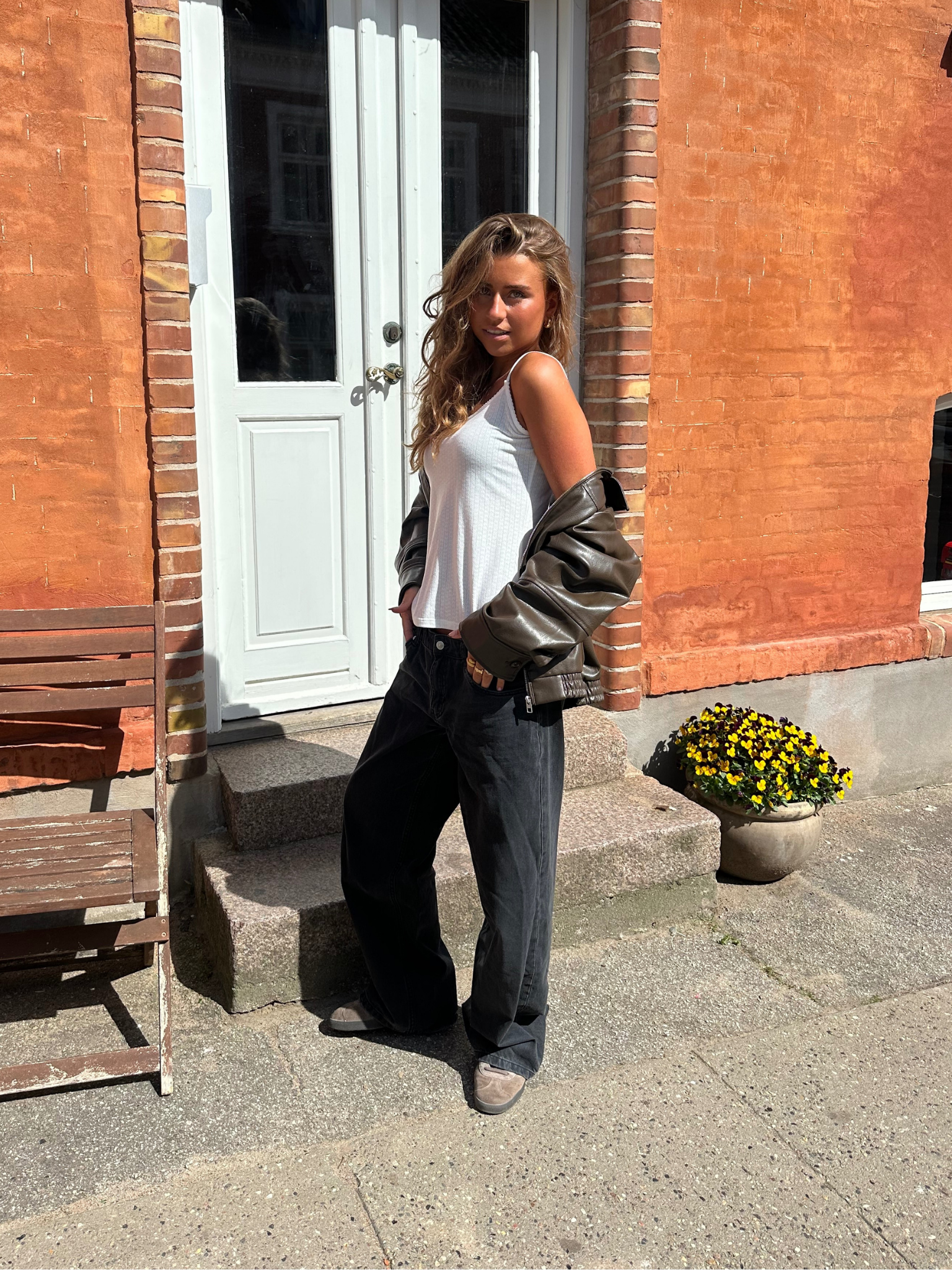 ESTHER JEANS - ČERNÉ