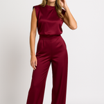 Lunira Overál | Elegantní Dámský Overál s Detailami na Ramenech a Rozšiřenými Nohavicemi