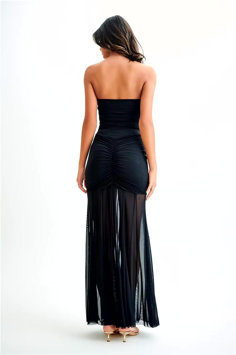 Mystique | Maxi Šaty s Off-Shoulder Mřížkou a Elegantním Střihem