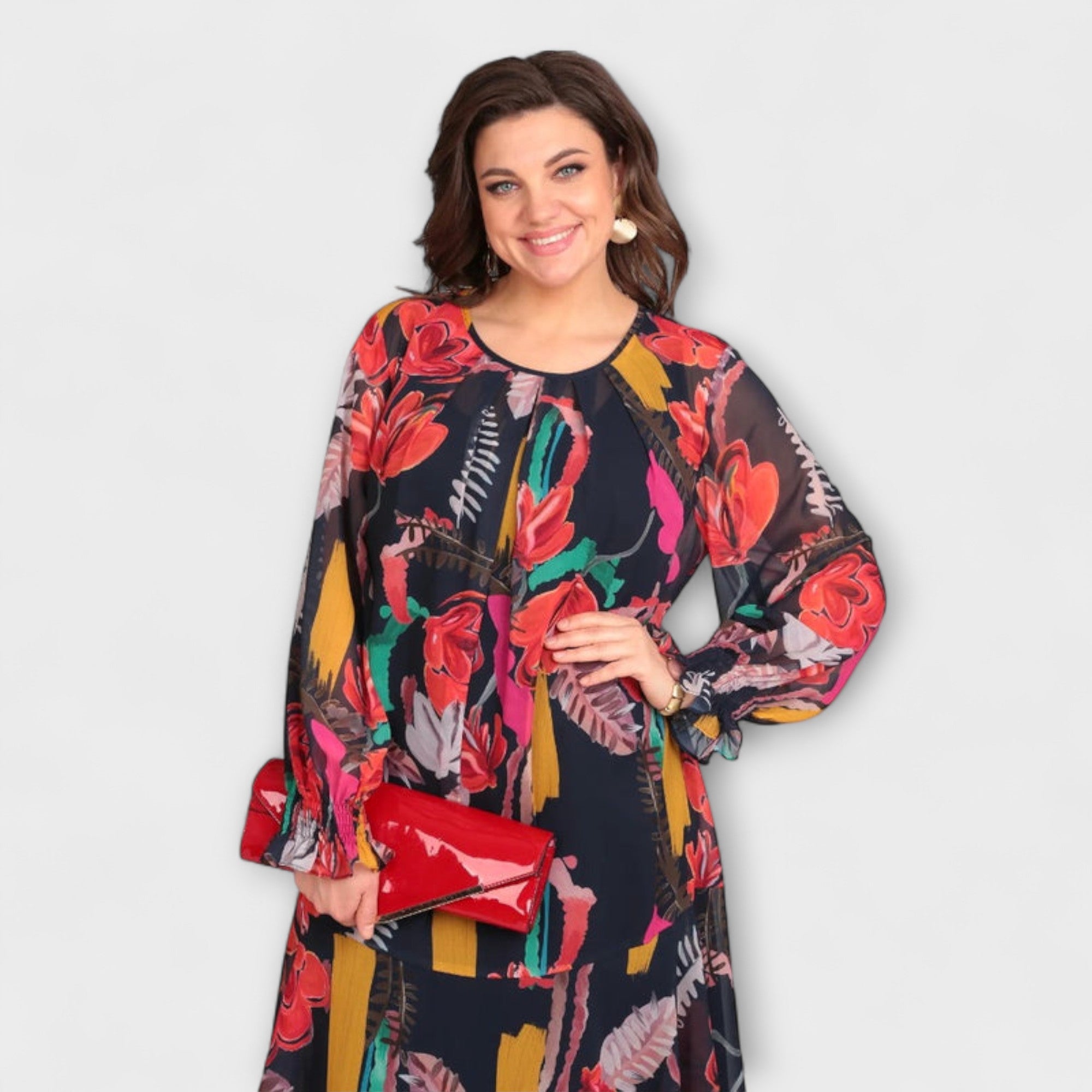Caroline - Elegantní plus-size šaty pro maximální pohodlí